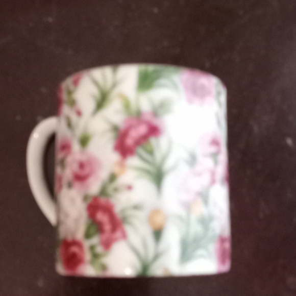 Teacups - Picture 10 of 16